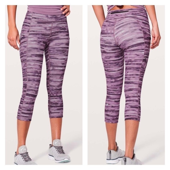 Lululemon Speed Up Crop *21" in Shadowed Smoked Mullberry 4 - Picture 5 of 8